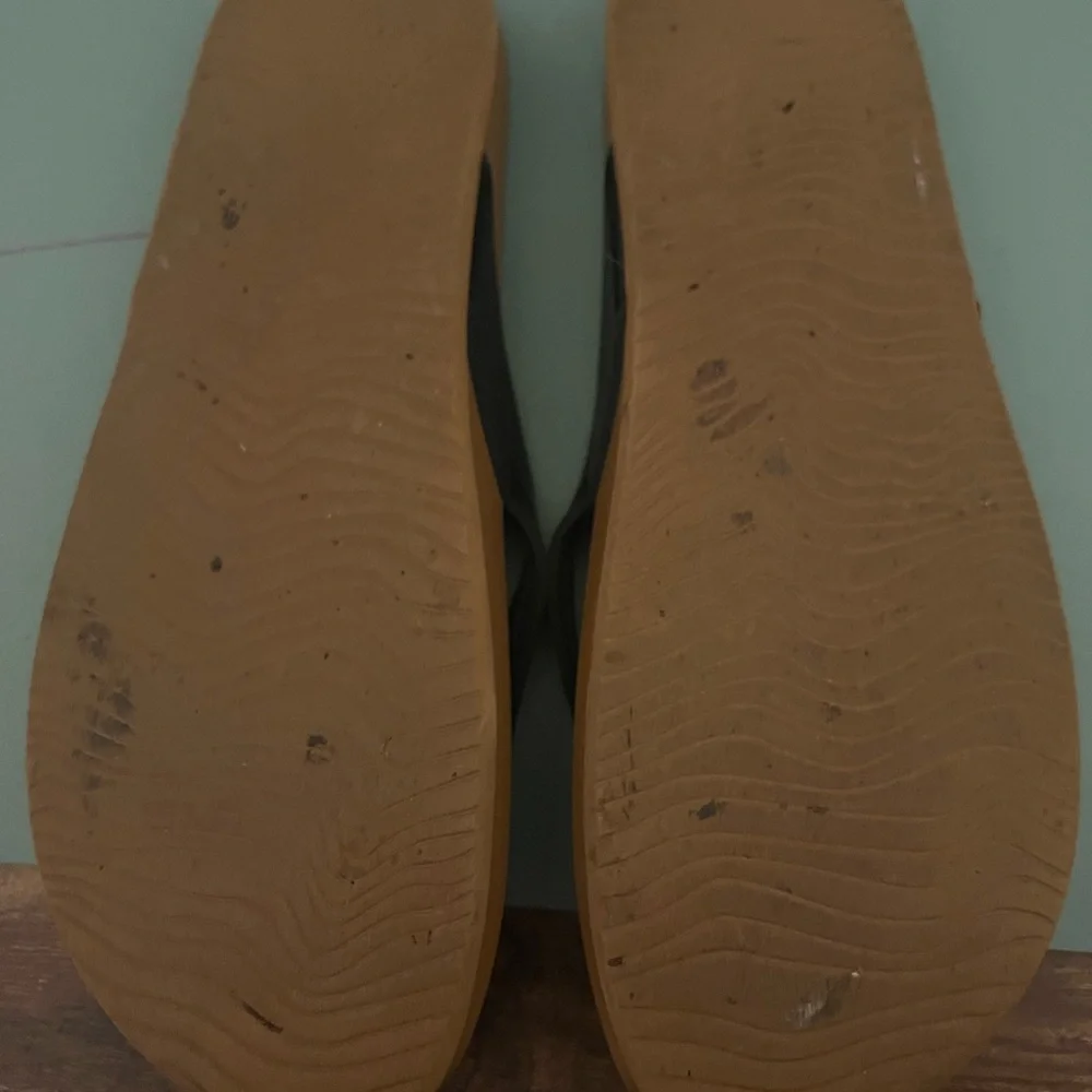 Women’s Reef Cushion Court Comfort Flip Flips Size 9’ Black & Tan  Leather - Picture 3 of 4